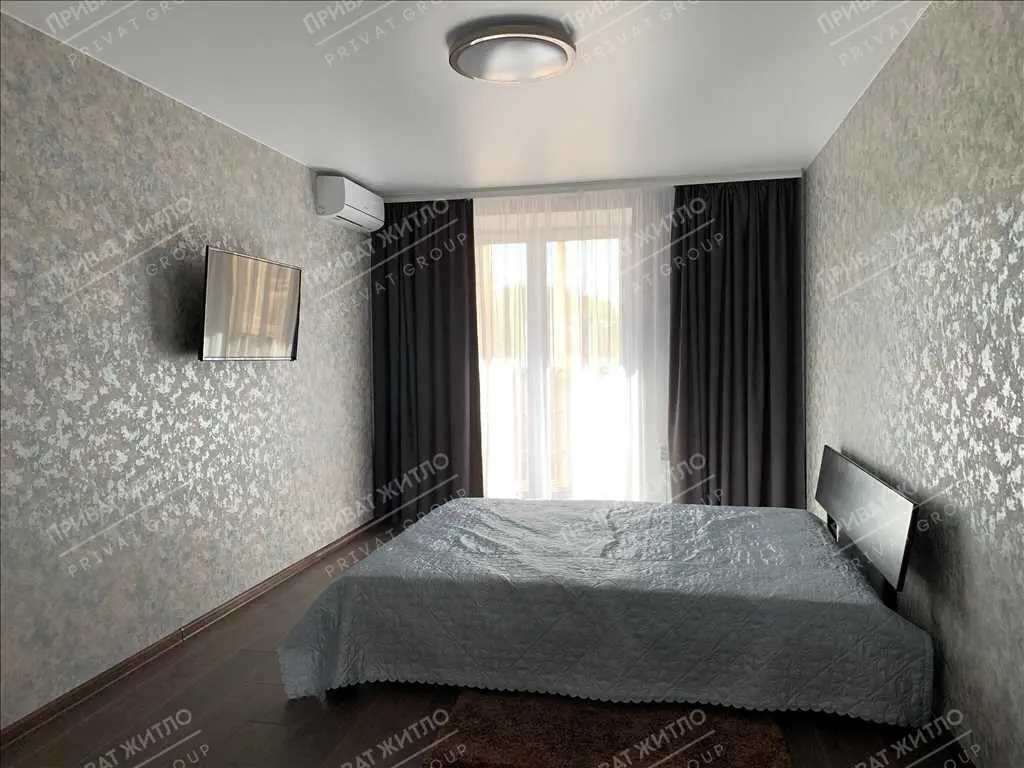 Однокімнатна квартира в новобудові в самому центрі міста!